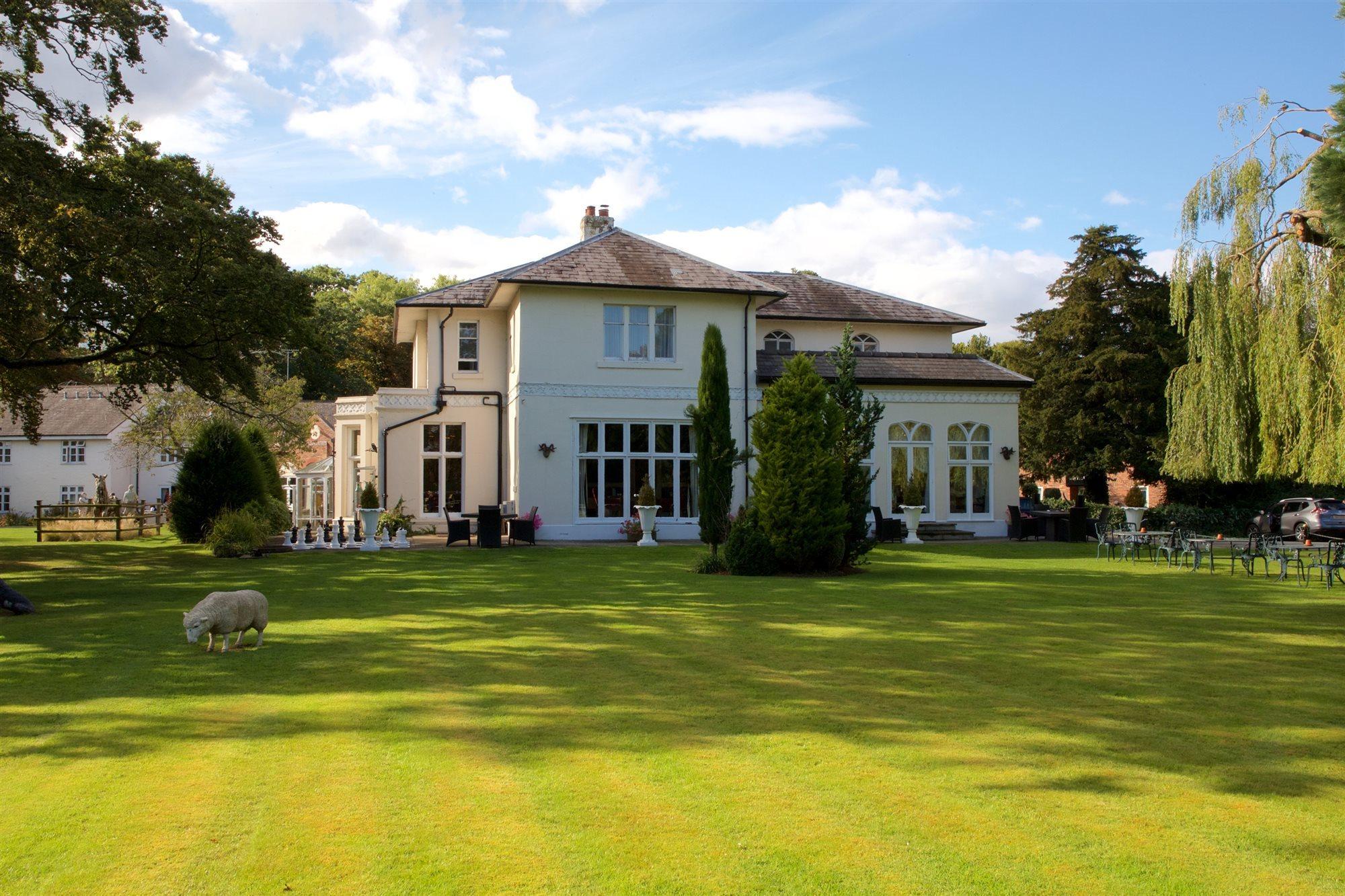 Wrexham Llyndir Hall Hotel, BW Signature Collection Chester Exteriér fotografie